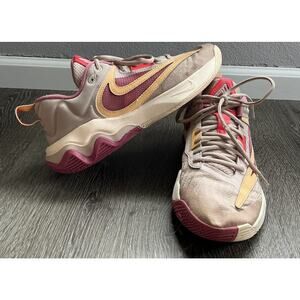 Nike Giannis Immortality 3 Beige Pink Basketball Shoes Performance Wear Size 8.5